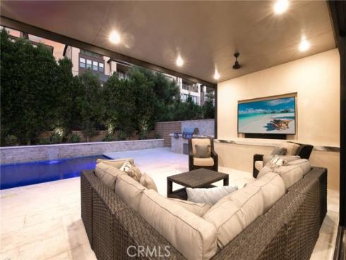 12  Lontano  , Lake Forest, CA