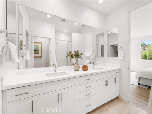 81  Savannah  , Lake Forest, CA