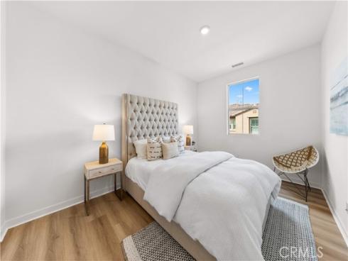 81  Savannah  , Lake Forest, CA