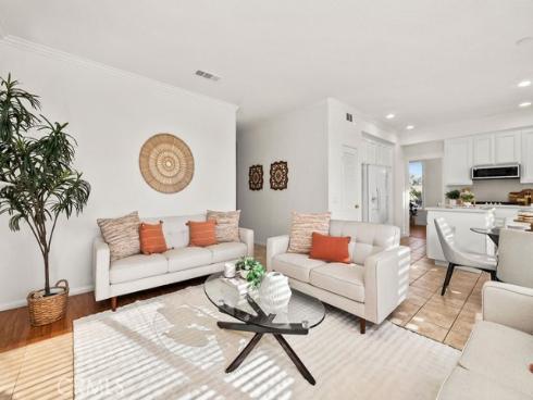 7  pandale  , Lake Forest, CA