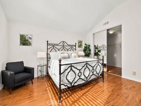 7  pandale  , Lake Forest, CA