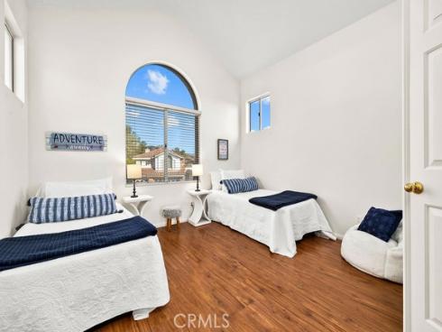 7  pandale  , Lake Forest, CA