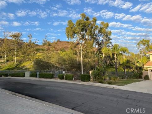 7  pandale  , Lake Forest, CA