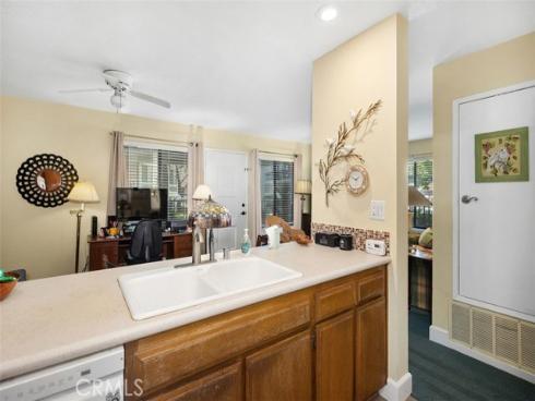 22201  Center pointe  , Lake Forest, CA