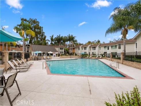 25885  Trabuco  91  Road, Lake Forest, CA