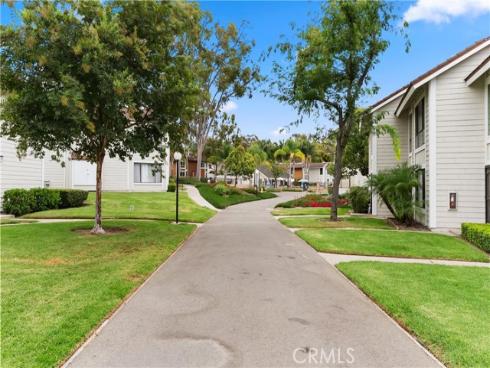 25885  Trabuco  91  Road, Lake Forest, CA