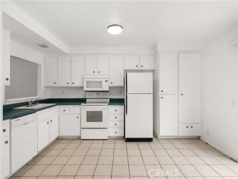 25885  Trabuco  91  Road, Lake Forest, CA