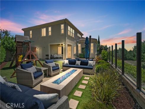 11  Juniper  , Lake Forest, CA