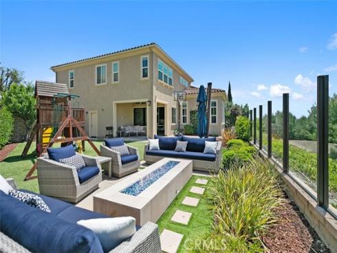 11  Juniper  , Lake Forest, CA