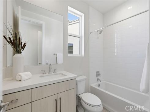 130 Paddlewheel , Lake Forest, CA