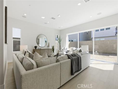 130 Paddlewheel , Lake Forest, CA