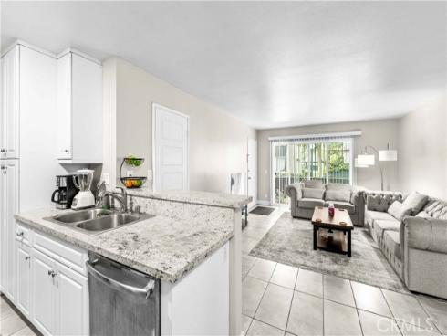 23220  Orange  9 , Lake Forest, CA