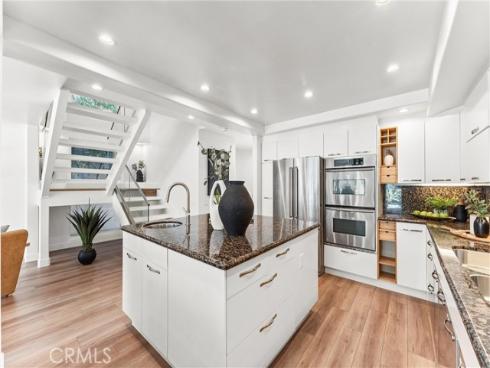 21886  Winnebago  , Lake Forest, CA