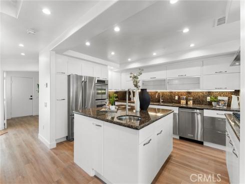 21886  Winnebago  , Lake Forest, CA