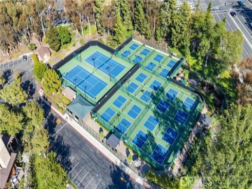 21886  Winnebago  , Lake Forest, CA