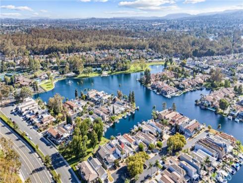 21886  Winnebago  , Lake Forest, CA