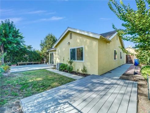 27122  Valleymont   Road, Lake Forest, CA