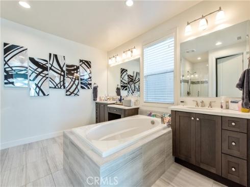 23  Manzanillo  , Lake Forest, CA