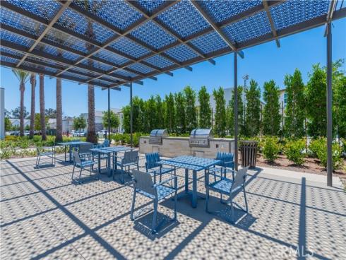 220  Holliston  , Lake Forest, CA