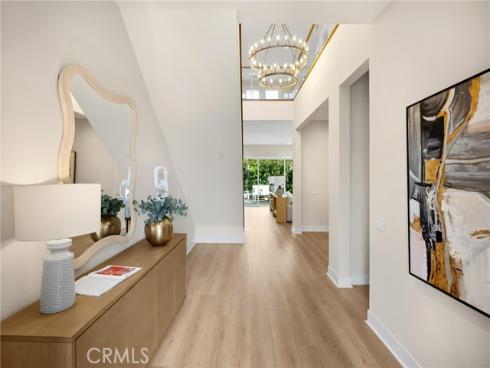 160  Royal  , Lake Forest, CA