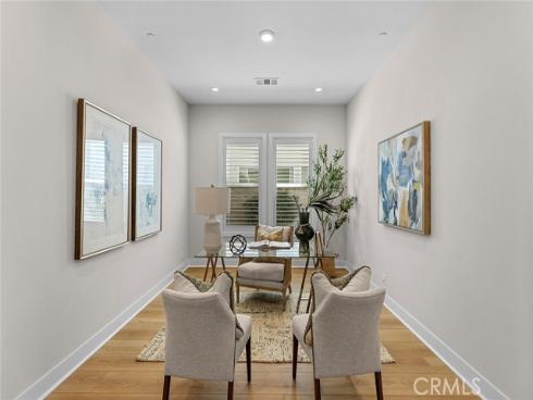 160  Royal  , Lake Forest, CA