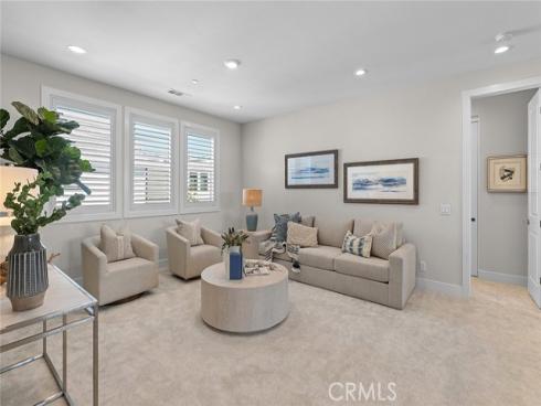 160  Royal  , Lake Forest, CA