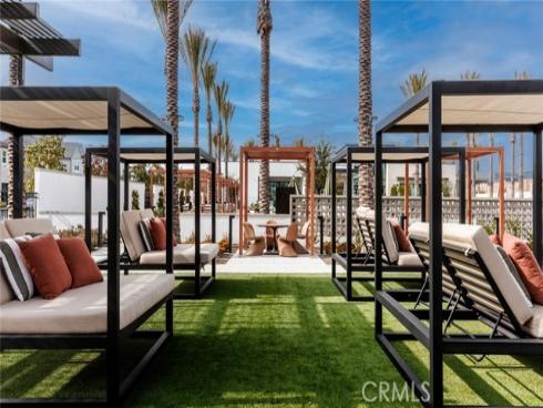 160  Royal  , Lake Forest, CA