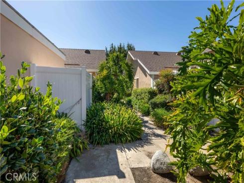 25331  Via Viejo  , Lake Forest, CA