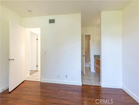 25331  Via Viejo  , Lake Forest, CA