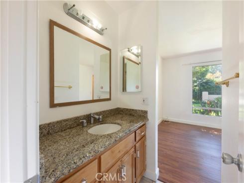 25331  Via Viejo  , Lake Forest, CA