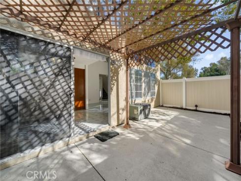 26426  Fox Glen  14 , Lake Forest, CA