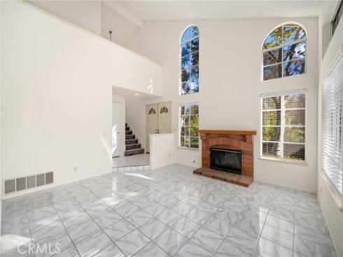 26426  Fox Glen  14 , Lake Forest, CA