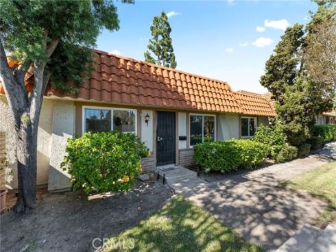 22718  Via Castilla  , Lake Forest, CA