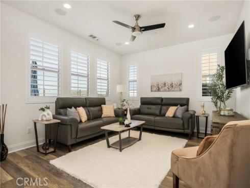 546  Escenico  , Lake Forest, CA