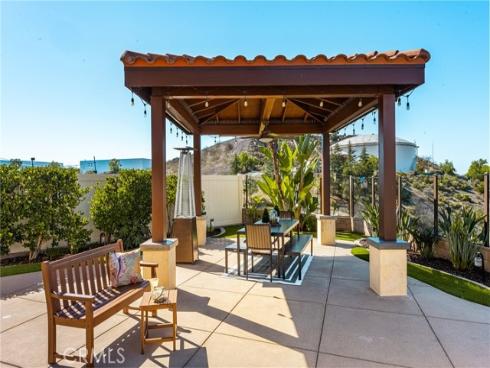 546  Escenico  , Lake Forest, CA