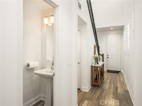 546  Escenico  , Lake Forest, CA