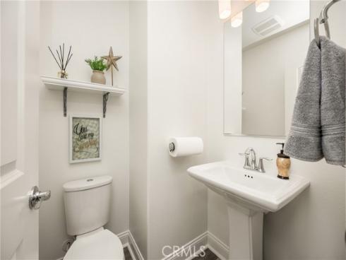 546  Escenico  , Lake Forest, CA