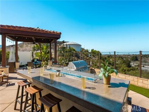 546  Escenico  , Lake Forest, CA