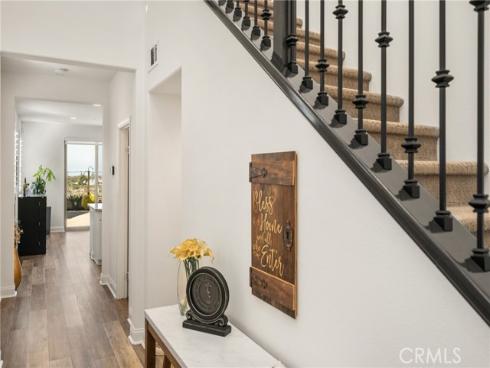 546  Escenico  , Lake Forest, CA