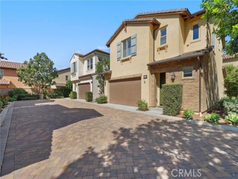 54  Clover  , Lake Forest, CA