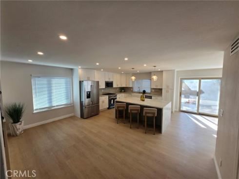 25052  Calle Arenal  , Lake Forest, CA