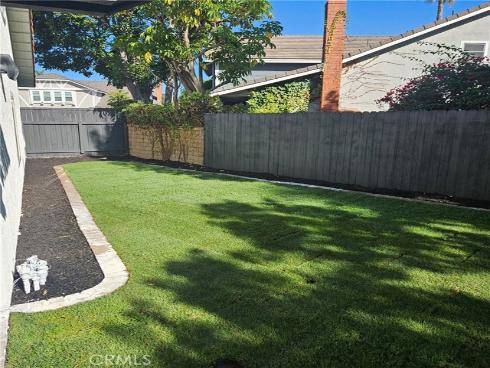 25052  Calle Arenal  , Lake Forest, CA