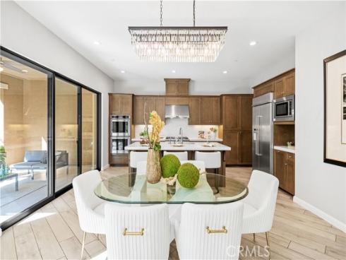 208  Pinnacle  , Lake Forest, CA