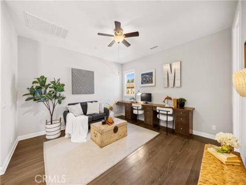 208  Pinnacle  , Lake Forest, CA