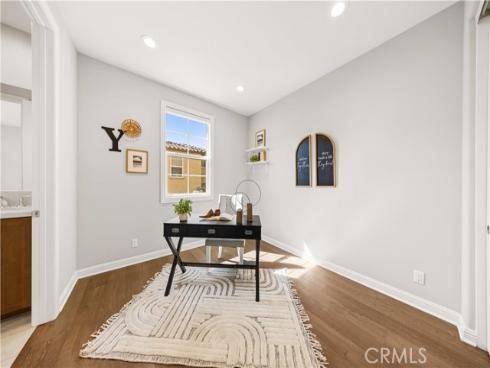 208  Pinnacle  , Lake Forest, CA