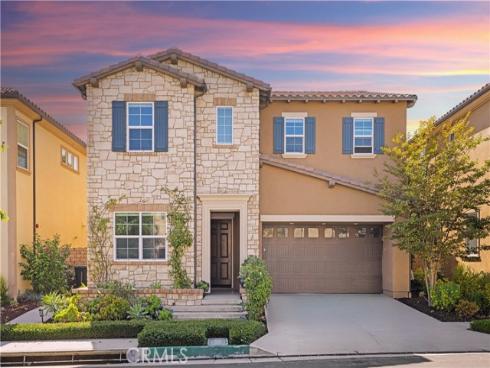 208  Pinnacle  , Lake Forest, CA