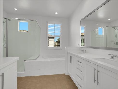 30  Lilac  , Lake Forest, CA