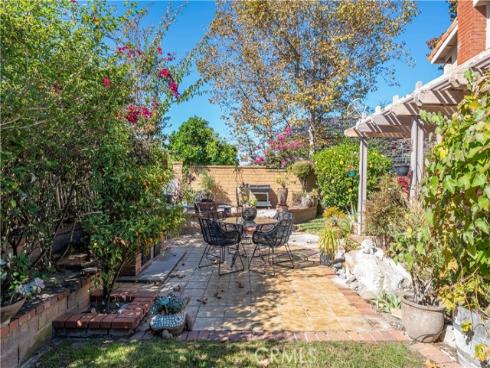 26262  Hesby  , Lake Forest, CA