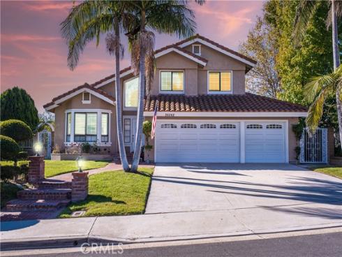 26262  Hesby  , Lake Forest, CA