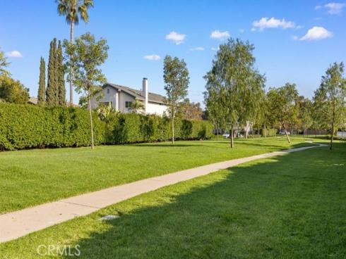 22976  Broadleaf  , Lake Forest, CA